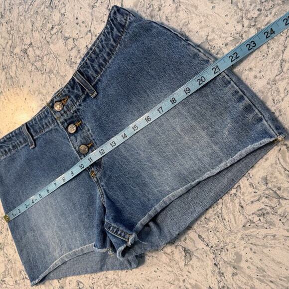 Vintage No Boundaries Shorts Size 13 Low Rise Y2K 90s Button Fly Denim Cotton - Picture 8 of 10